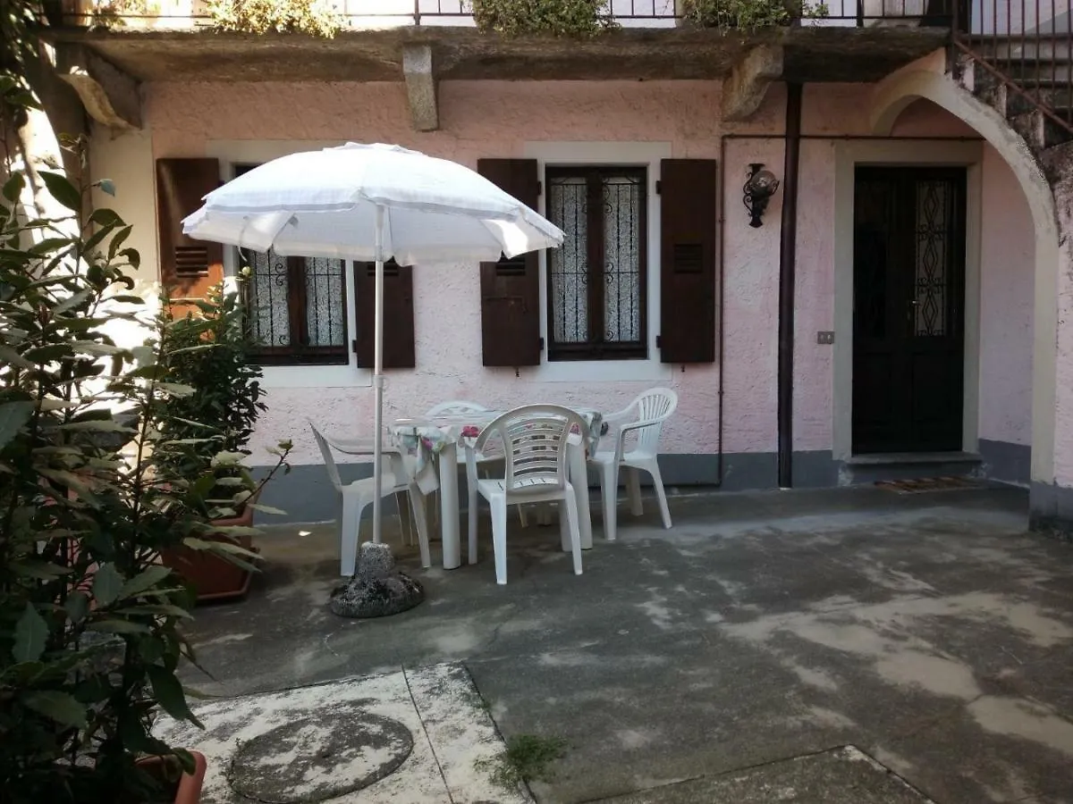 Apartment Appartamento Piccolo Porto Di Cerro Laveno-Mombello