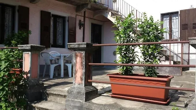 Appartamento Piccolo Porto Di Cerro Laveno-Mombello 0*,  Italië